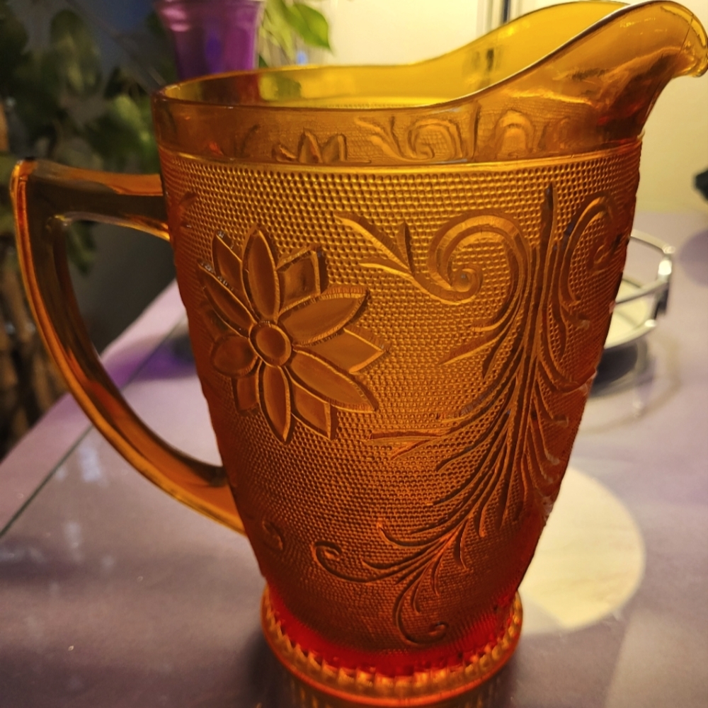 Vintage Indiana Tiara Amber Glass Pitcher
